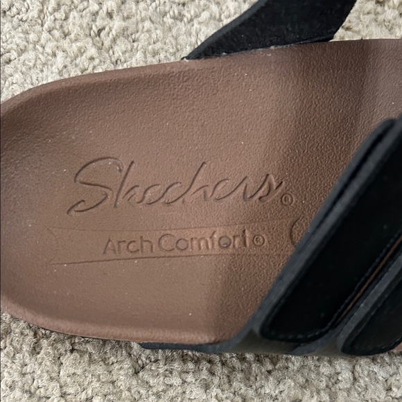 Skechers Black Slide Sandals - Picture 2 of 5